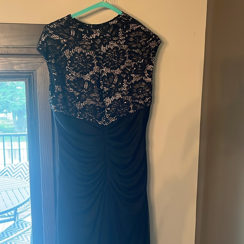 Betsy & Adam Black One-Shoulder Lace Dress - Picture 5 of 5